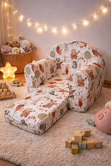 Foteljice: Mala fotelja 🪑 Dimenzije: 55×45 cm ✨ Sedeći deo: 30×30 cm 🛏️ — 8