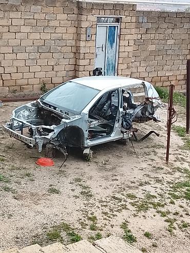 baqaj dam: Toyota 2005, 2005 il, İşlənmiş — 1