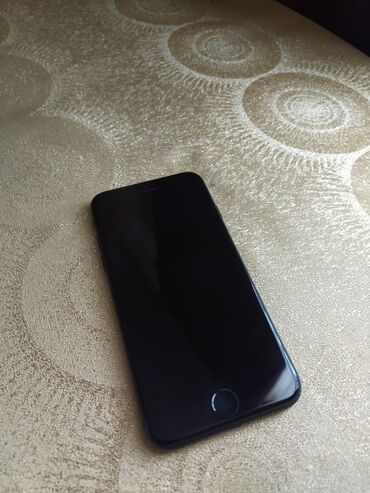 wp ios: IPhone 7, 128 GB, Qara, Barmaq izi
