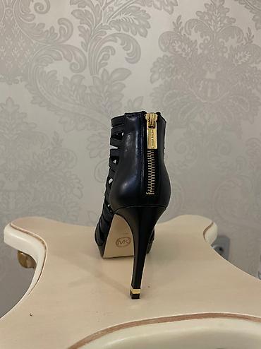 roberto boticelli: Обувь Италия Michael kors оригинал 💯 Раз 35-35,5-36 Листайте там — 4