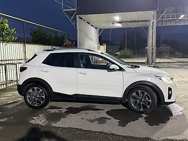 Продажа авто: Kia Stonic: 2019 г., 1.6 л, Автомат — 8