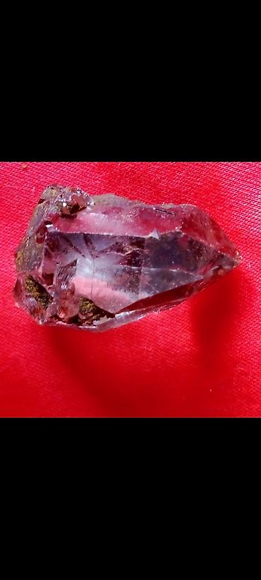 Kristali i minerali: Prirodni kvarcni kristal – sirovi komad - Materijal: prirodni kvarc — 12