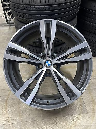 diska 13: Литые Диски R 21 BMW, Комплект, отверстий - 5, Б/у — 1