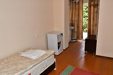 Иссык-Куль 2026: Номер, НЕПТУН Детская площадка, Парковка, стоянка, Охраняемая территория — 12