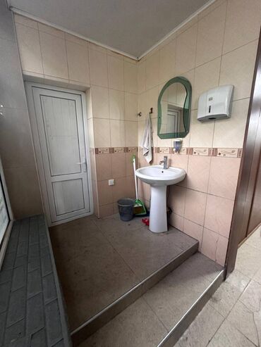 Restoran, kafelər: Binəqədi rayonu, Varovski qəsəbəsində, ümumi sahəsi 150 kv/m olan -da lalafo.az — 14 Restoran, kafelər: Binəqədi rayonu, Varovski qəsəbəsində, ümumi sahəsi 150 kv/m olan — 14