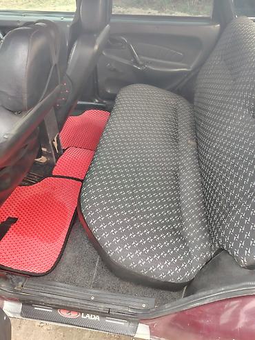 VAZ (LADA): Avtomobil: Sedan, 4 qapı, bordo rəng Marka/model: (şəkildən görünən) — 9