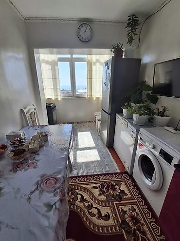 Кухонные гарнитуры: Кухонный гарнитур — 2