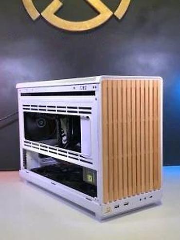 Desktop računari i radne stanice: Ryzen 9 9950X RTX 2000 Ada B850 128GB 2TB - SM068PC. ✨ Prodaja i — 4