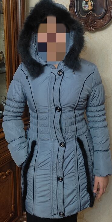 kurtka baku: Женская куртка S (EU 36), цвет - Серый