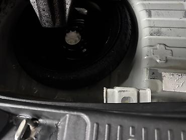 Toyota: Toyota ist: 2003 г., Автомат, Бензин, Хэтчбэк — 6