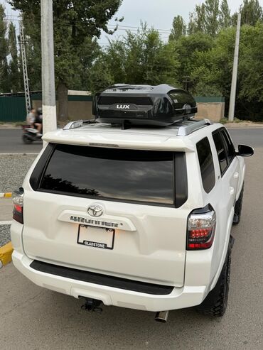 Toyota: Toyota 4Runner: 2018 г., 4 л, Автомат, Бензин, Внедорожник — 17