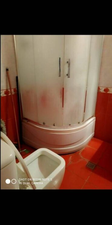 Uzunmüddətli kirayə mənzillər: Gənclik metrosunun yaxınlığında Kral şadliq evinə yaxın 5 mertebeli -da lalafo.az — 12 Uzunmüddətli kirayə mənzillər: Gənclik metrosunun yaxınlığında Kral şadliq evinə yaxın 5 mertebeli — 12