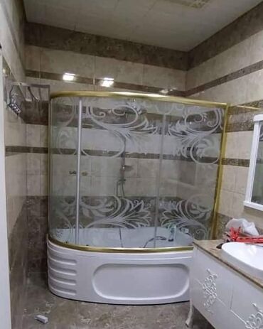 Duş kabinaları, arakəsmələr: Yeni Arakəsmə, Pulsuz çatdırılma — 29