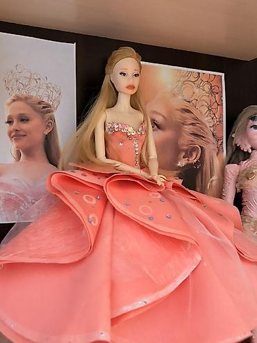 taxta oyuncaq: Elle hazirlanmis glinda kuklasi — 3