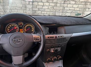 Opel Astra: 1.6 l | Hetçbek