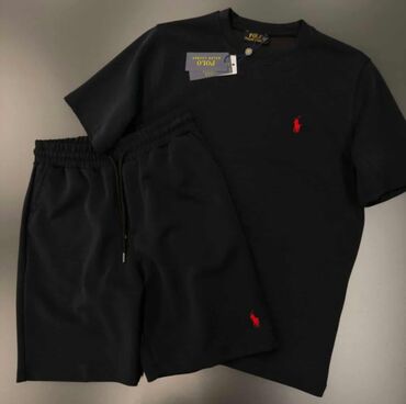 Majice: Majica s - 2xl 2500
Sorc 2450
Komplet maj + sorc 4000 — 9