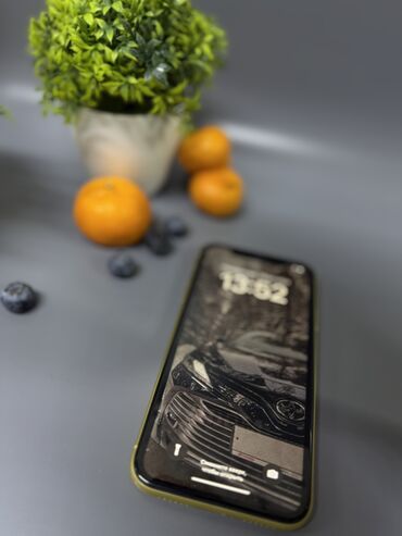 Apple iPhone: IPhone 11, Б/у, 64 ГБ, Желтый, 78 % — 6