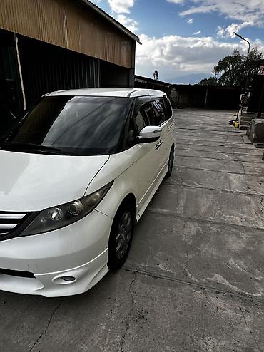 мб 190: Honda Elysion: 2007 г., 3 л, Автомат — 4