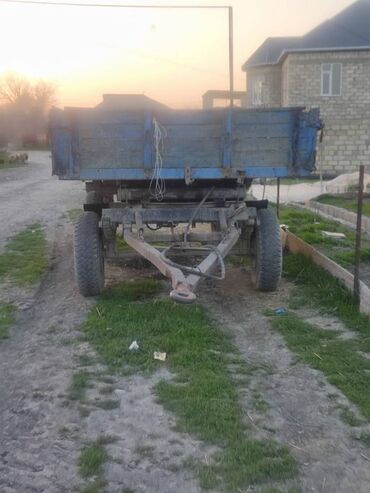 belarus traktor: Təcili Traktor satilir lafetinen bir yerde, iksininde sənədləri