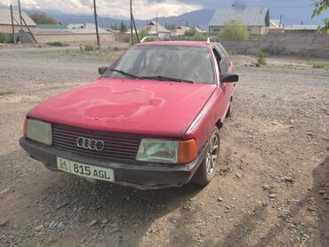 нехия 1: Audi 100: 1988 г., 1.8 л, Механика, Бензин, Универсал