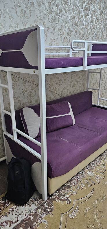 мебель двухъярусная кровать: Двухъярусная кровать, Б/у, Складной