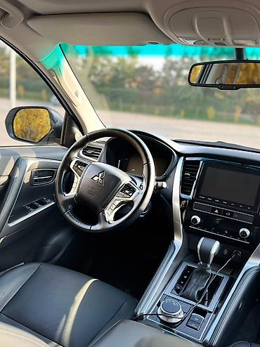 Mitsubishi: Mitsubishi Montero Sport: 2021 г., 3 л, Автомат, Бензин, Внедорожник — 7