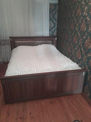taxt satilir: Taxt 120azn satılır matras da verilir ünvan Yasamal (aml)4232 — 1