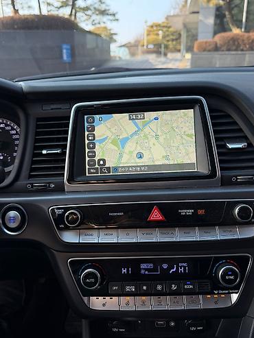 Hyundai: Hyundai Sonata: 2019 г., 2 л, Автомат, Гибрид, Седан — 12