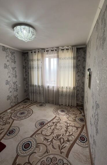 Продажа квартир: 2 комнаты, 18 м², Общежитие и гостиничного типа, 4 этаж, Косметический ремонт
