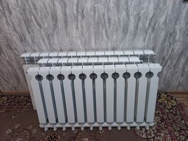 su radiatoru ev ucun: İşlənmiş Seksiyalı Radiator Çuqun, Ünvandan götürmə, Ödənişli quraşdırma, Zəmanətli, Kredit yoxdur