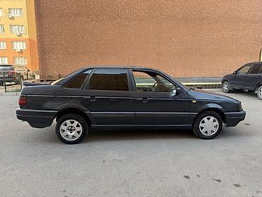 ist 2003: Volkswagen Passat: 1991 г., 1.8 л, Механика, Бензин, Седан — 3