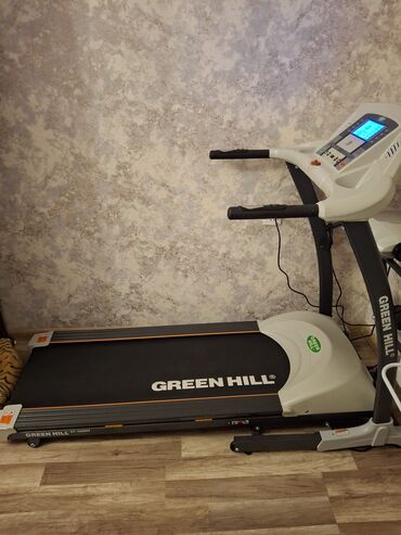 qaçış trenajoru: GREEN HILL qaçış trenajoru – GT-2500M Xüsusiyyətlər: - Güclü