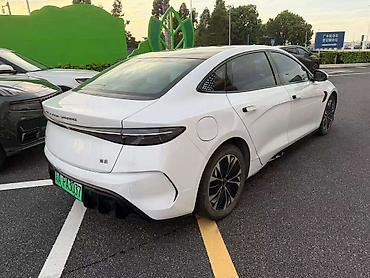 geeli coolray: BYD Seal: 2023 г., Электромобиль, Седан — 3