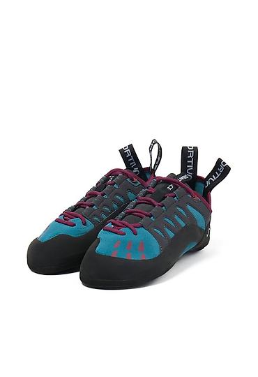 Бутсы: Скальные туфли La Sportiva (шнуровка) Использовал только 1 раз в — 2