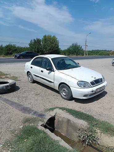 led свет: Daewoo Lanos: 1999 г., 1.5 л, Механика, Бензин, Седан — 2
