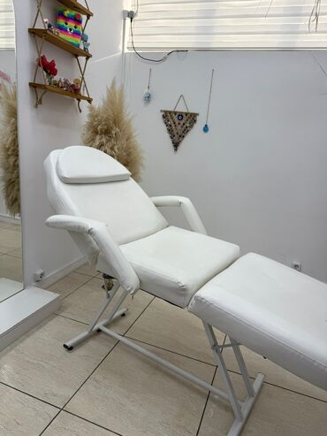 su iti yağının faydaları: Gözəllik və spa üçün çoxfunksiyalı estetik kreslo-masa - Rəng: ağ -