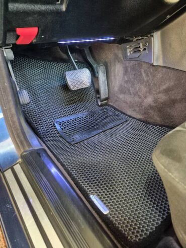 Mercedes-Benz: Mercedes-Benz C 180: 1.8 l | 2000 il Sedan — 15