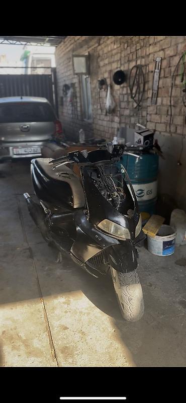 pirelli p zero: Макси-скутер Yamaha, 50 куб. см, Бензин, Б/у — 1