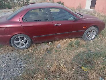 bmw arxa stop: Alfa Romeo 156 sedan – qırmızı rəng - Kuzov: 4 qapılı sedan, yan — 1