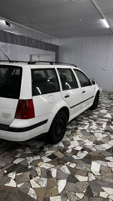 Volkswagen: Volkswagen Golf Variant: 2000 г., 1.6 л, Автомат, Бензин, Универсал — 5