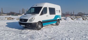 mercedesbenz sprinter грузовой бортовой: Легкий грузовик, Б/у