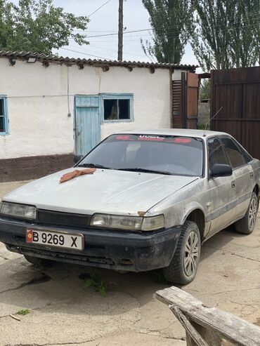 шына 205 60 16: Mazda 626: 1988 г., 2.2 л, Механика, Бензин, Хетчбек