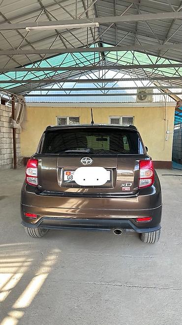 a8 d2: Toyota Ist: 2010 г., 1.8 л, Автомат, Бензин — 4
