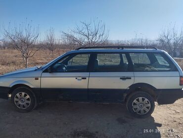 Volkswagen: Volkswagen Passat: 1989 г., 1.8 л, Механика, Бензин, Универсал