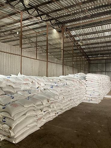 Корма для с/х животных: Комбикорм высшего качества 👍👍👍 Цена оптом : 21 Цена в рознице: 30 Вес — 9