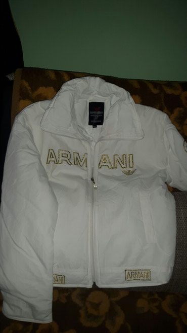 zara kožna jakna s krznom: Prelepa bela armani jakna za prelazni period. NOVA. pise xxl. ali