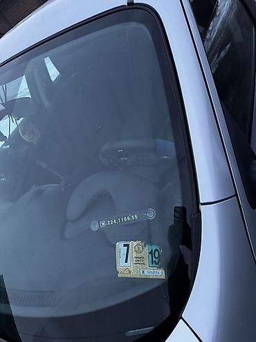 Nissan: Nissan Juke: 2013 г., 1.6 л, Вариатор, Бензин, Кроссовер — 18