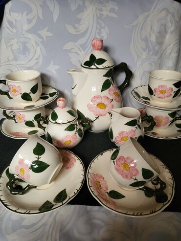 Kuhinjski setovi: Servis vintaz za kafu,caj Villeroy & Boch Wild Rose Zapadna — 6