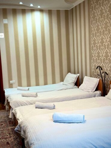 Посуточная аренда квартир: 6 комнат и более, Банные принадлежности, Бронь, Постельное белье — 4