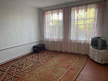 Продажа коттеджей и домов: Продается Дом!!! Иссык-куль г. Балыкчы 5 соток Большой дом,есть — 11